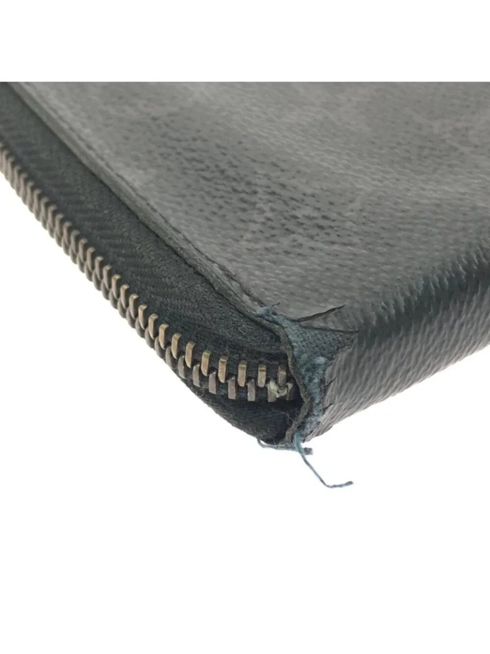 Louis Vuitton Wallet Monogram Eclipse Zippy Vertical Black